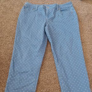 Signature slim crop light blue and white polkadots